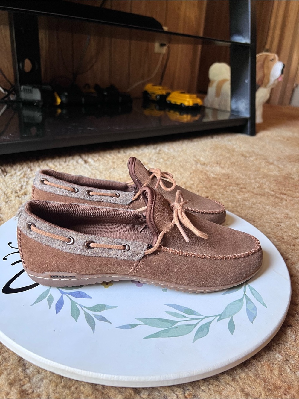 Patagonia Loafer Women 7.5 Thatcher Moccasin Suede Leather Casual Slip On Brown.